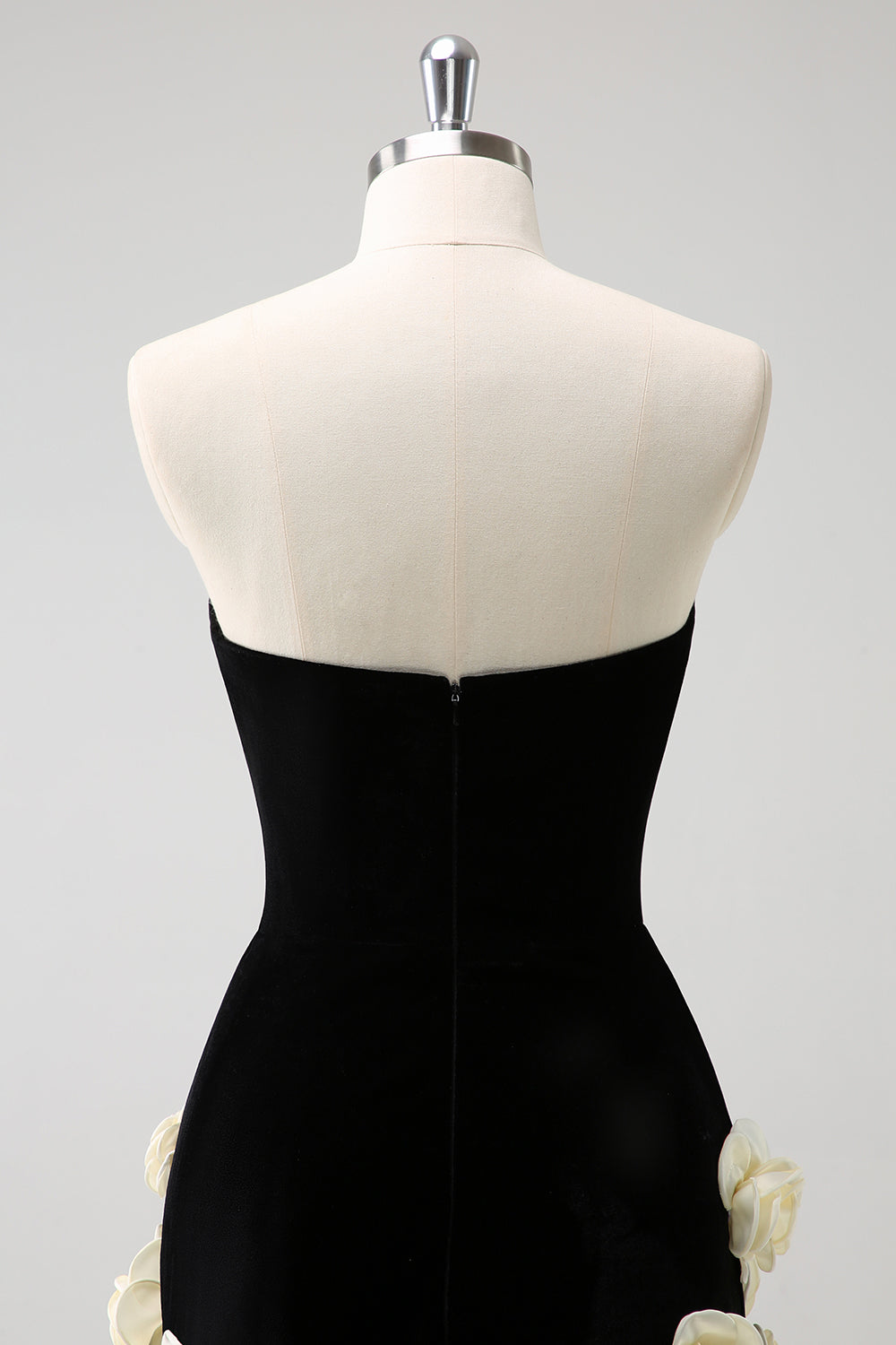Black Strapless Bodycon Short Homecoming Dress with 3D Flowers