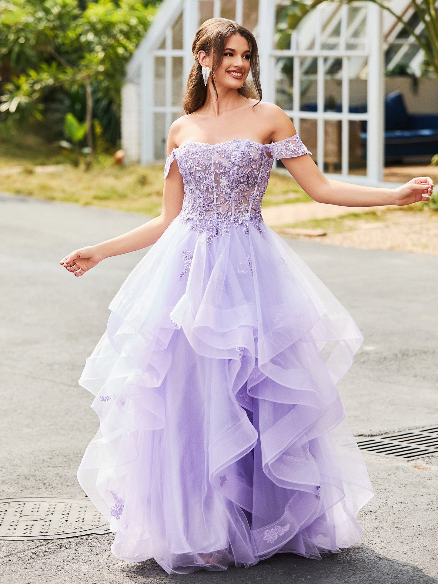 Off-the-shoulder Tulle Prom Dress with Floral Appliqued Lace Lilac