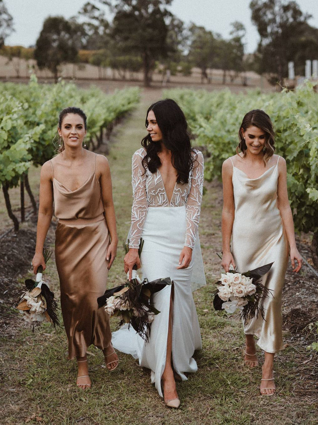 Excellent Taffeta Sheath Bridesmaid Dresses Spaghetti Straps Short Gowns 2 Types