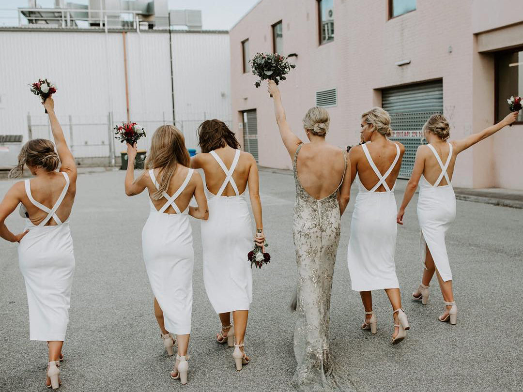 Alluring Satin V-neckline Sheath Bridesmaid Dresses Short Gowns