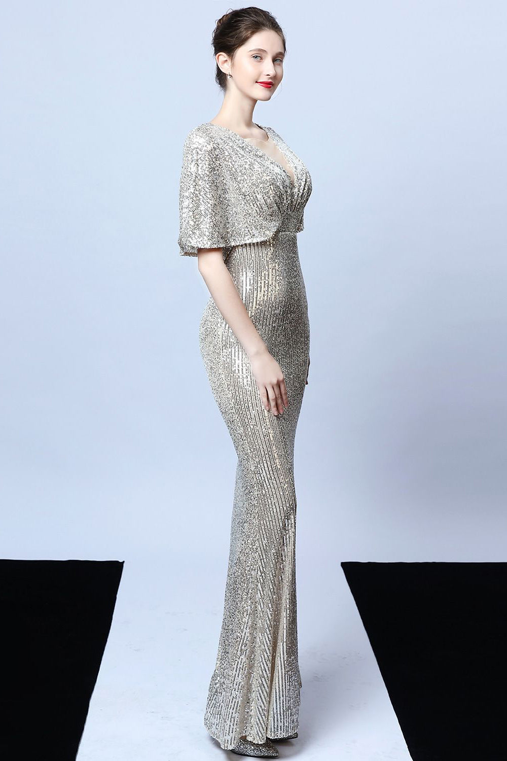 Mermaid V Neck Dark Green Sequins Long Prom Dress with Short Sleeves