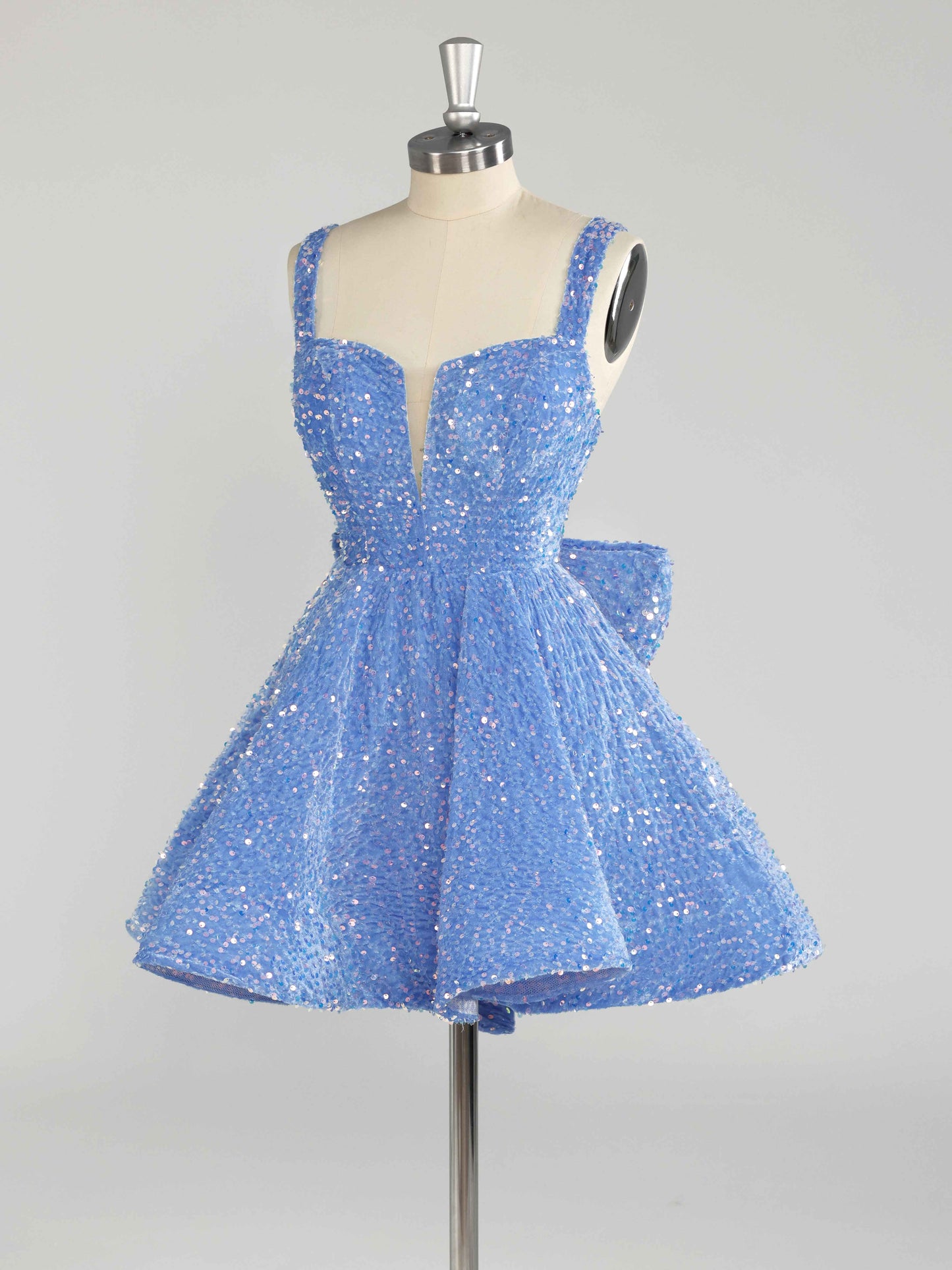 Calen A-Line Sparkly Sequin Short Homeocming Dresses With Bow