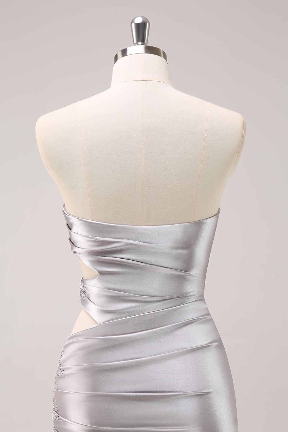 Silver Strapless Hollow Out Pleated Tight Homecoming Dress with Beading