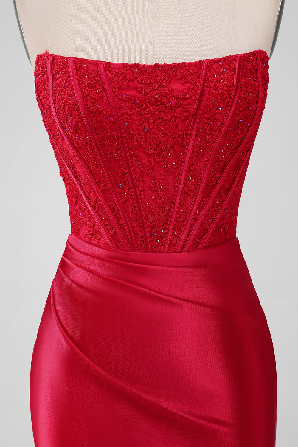 Sparky Red Strapless Bodycon Short Homecoming Dress with Lace