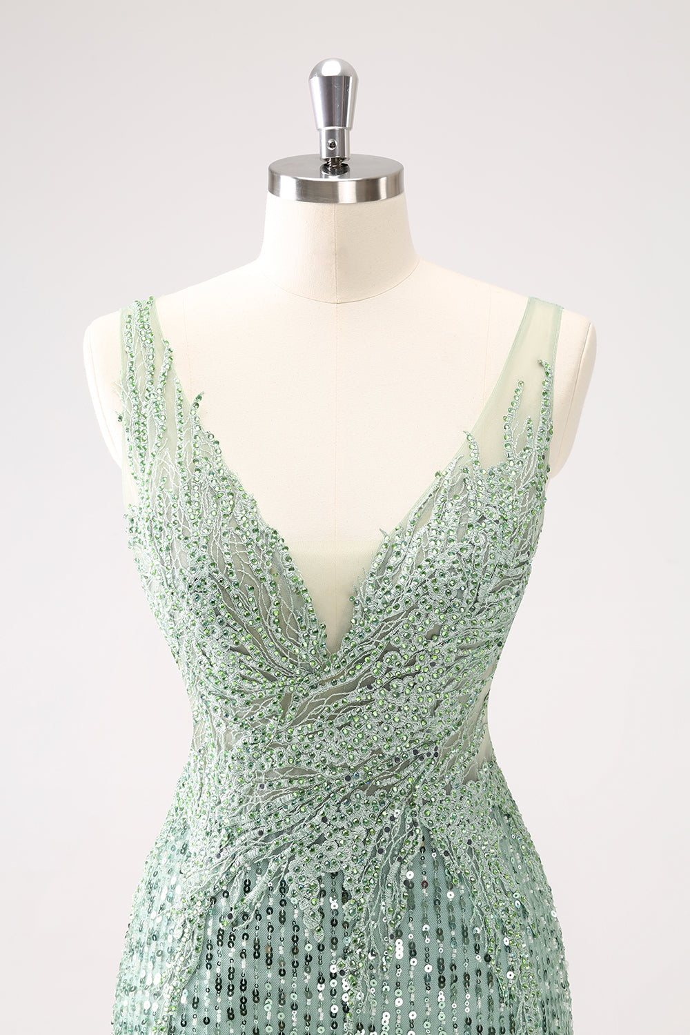 Sparkly Green V-Neck Tight Short Homecoming Dress with Sequins