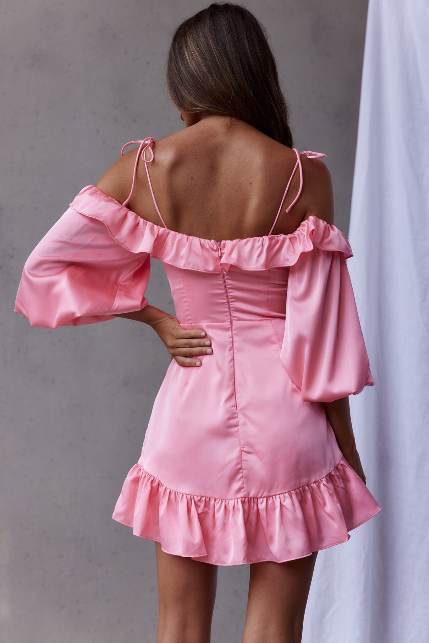 Ode To Love Sweetheart Neckline Balloon Sleeve Dress Pink