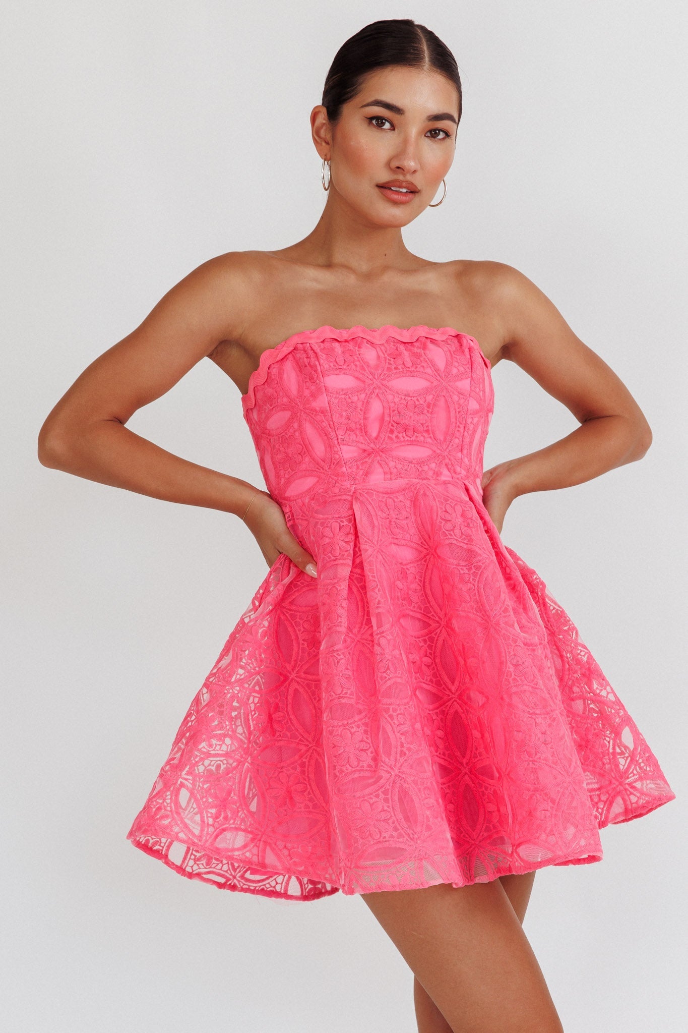 Kesenia Strapless Embroidered Mini Dress Hot Pink