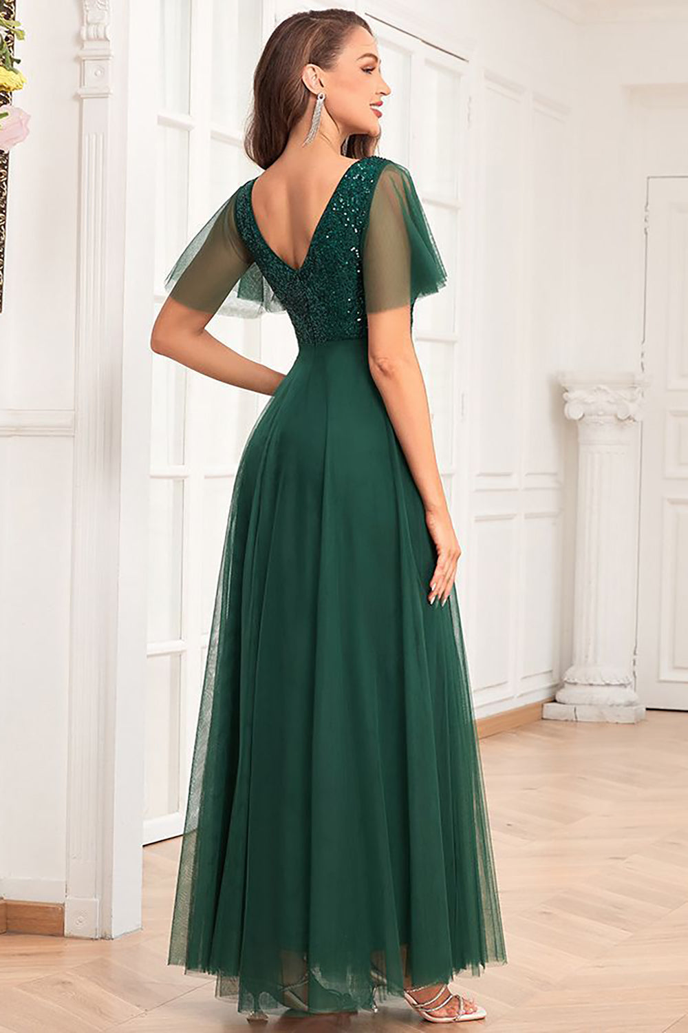 Dark Green A-Line V Neck Tulle Prom Dress with Sequins