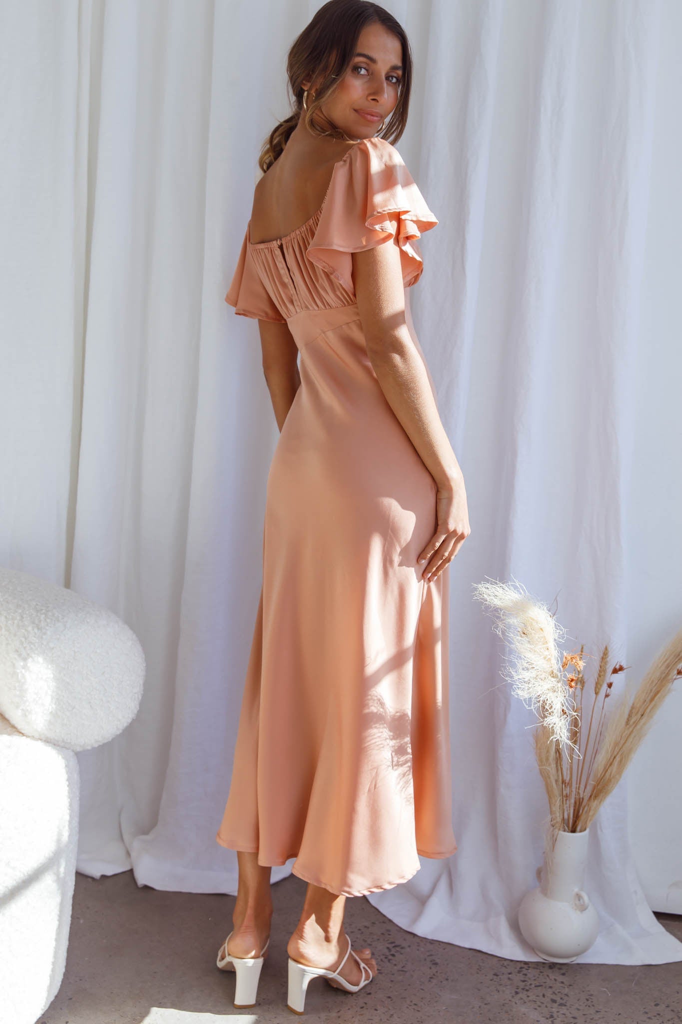 Park Avenue Flutter Sleeve Side Split Midi Dress Apricot