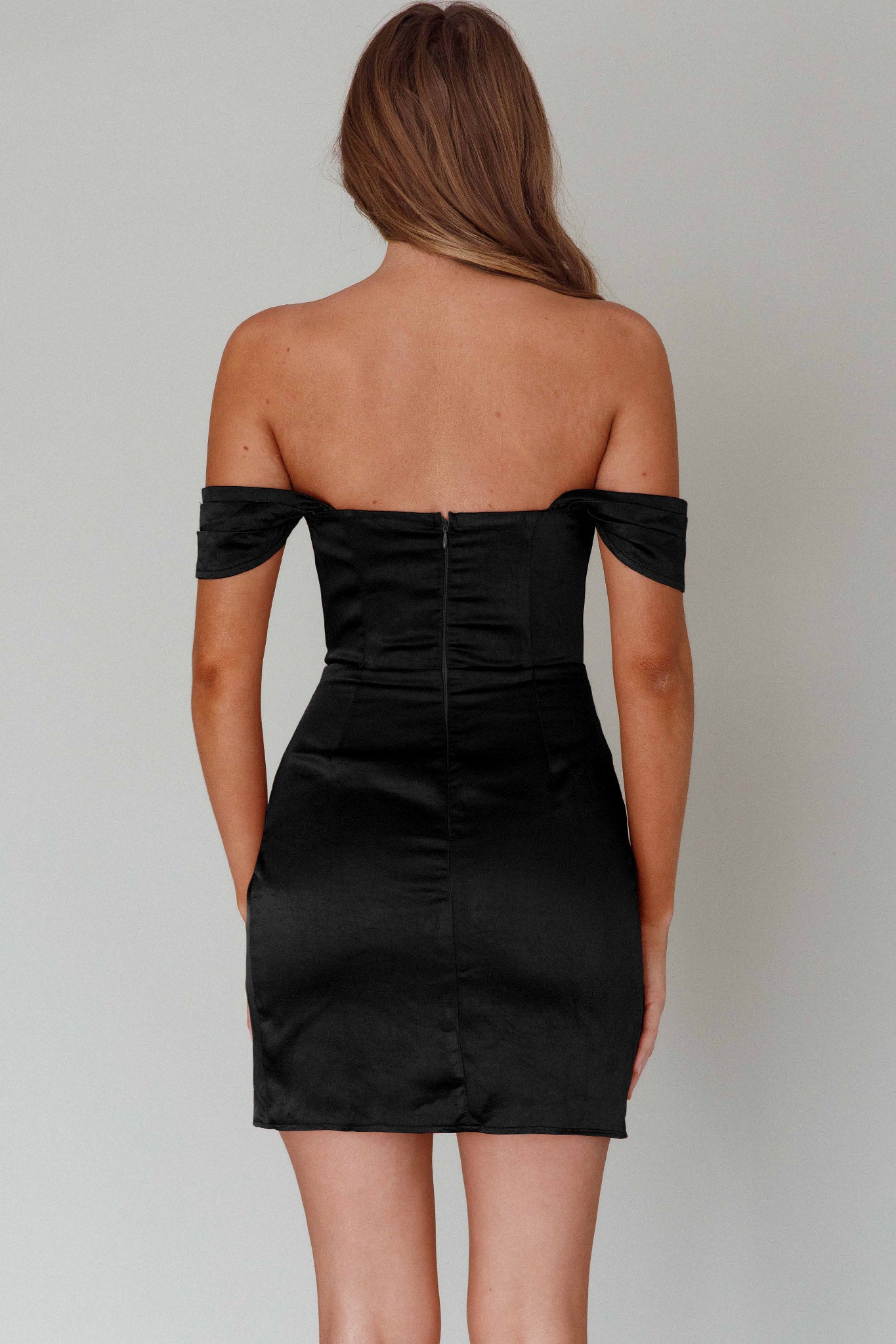 Night To Remember Off-Shoulder Dress Black