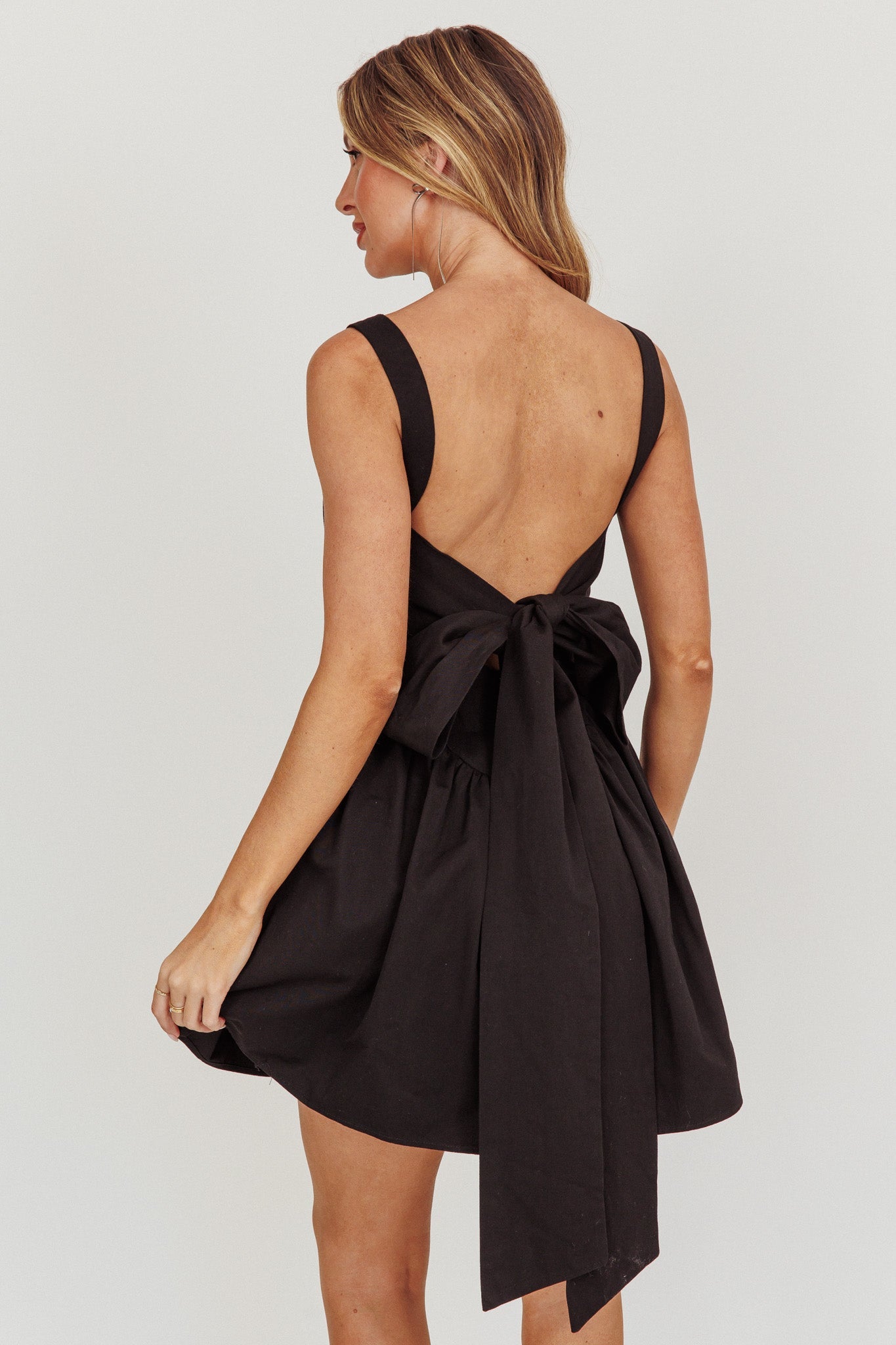 Irenic Bow Flare Mini Dress Black