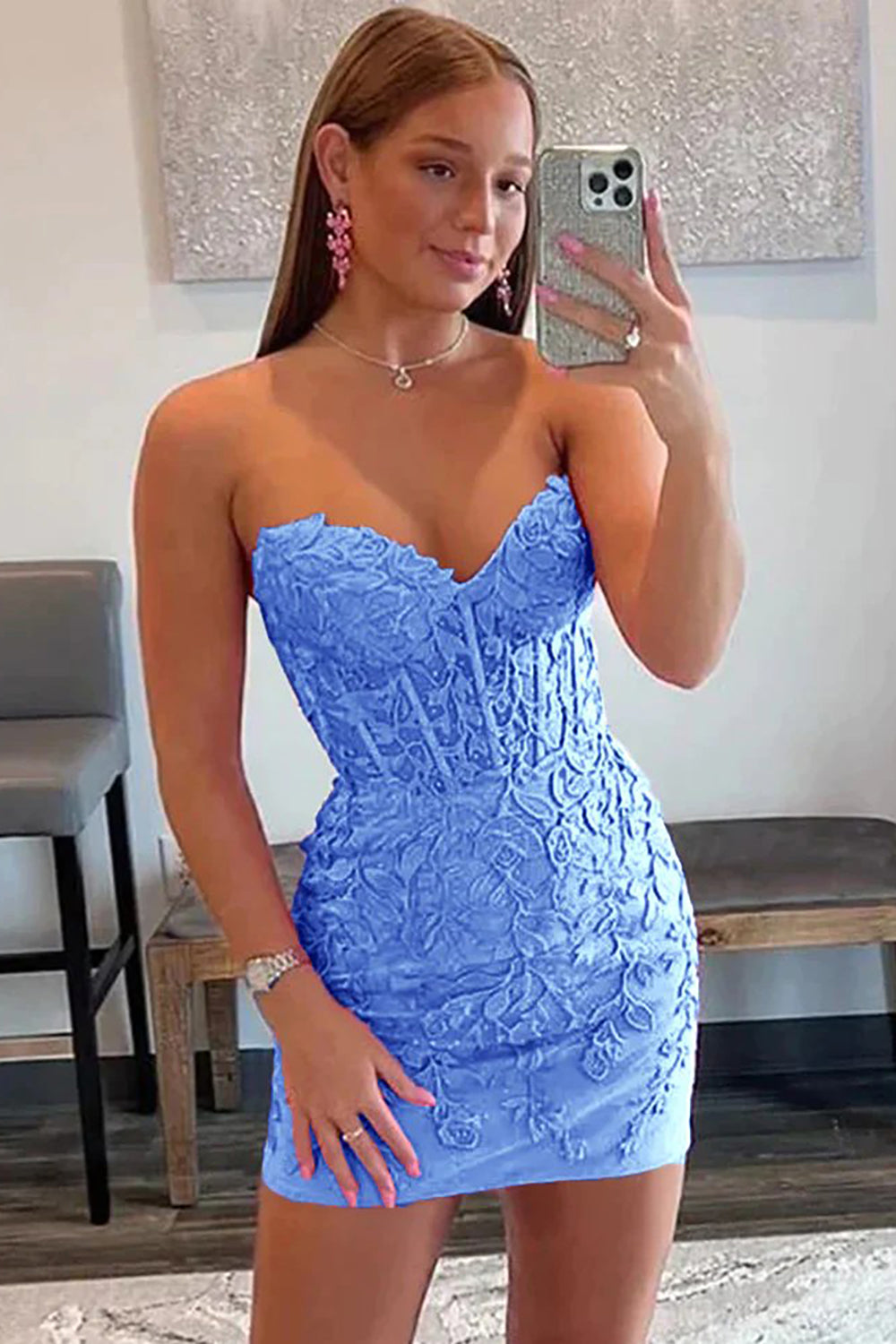 Jasmine | Tight Short Homecoming Dress with Appliques