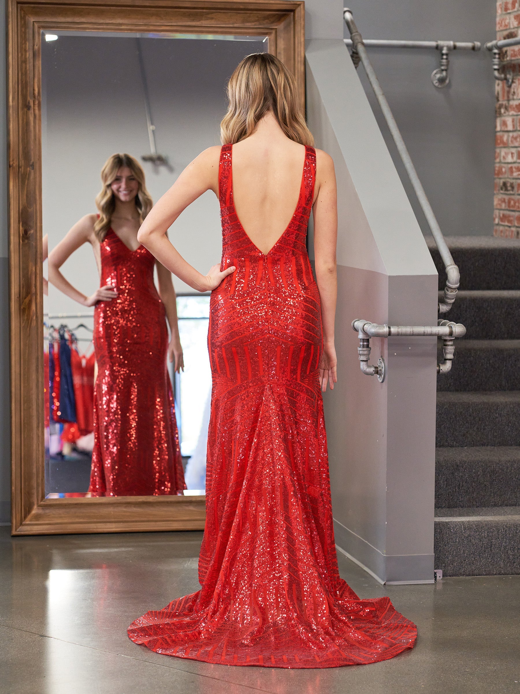 Nina |Mermaid Deep V Neck Sequins Prom Dress