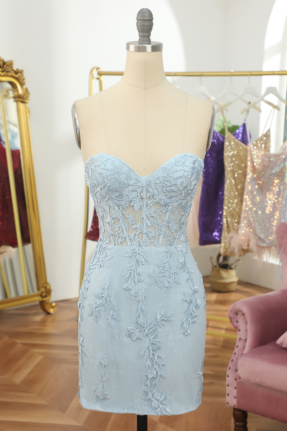 Jasmine | Tight Short Homecoming Dress with Appliques