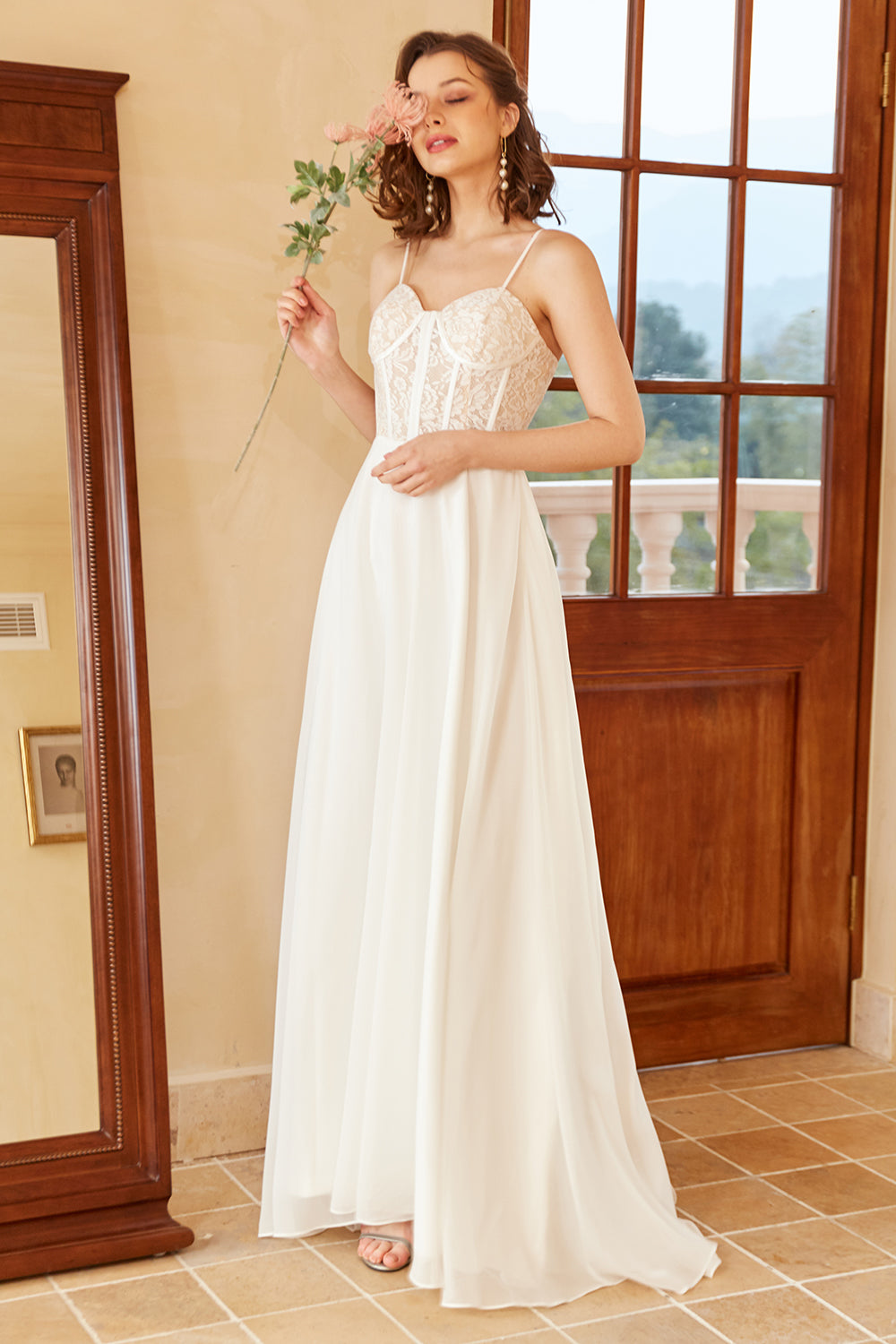 Beautiful A Line Spaghetti Straps White Wedding Dress with Appliques