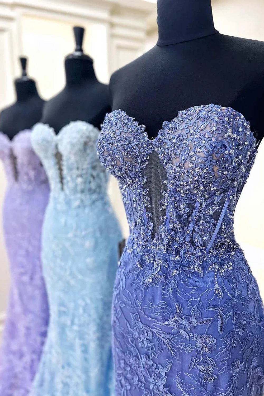 Terry | Black Sweetheart Lace Appliques Mermaid Long Prom Dresses