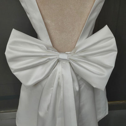 Karelia | A-Line Satin V-Neck Short Wedding Dress with Large Bow